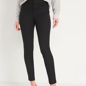 NWT High-Waisted Pixie Skinny Pants
